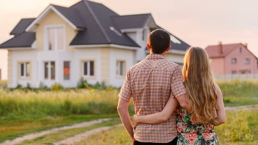 Kupno, sprzedaż, budowa… Ile wyniosą podatki od nieruchomości w 2025 r.?