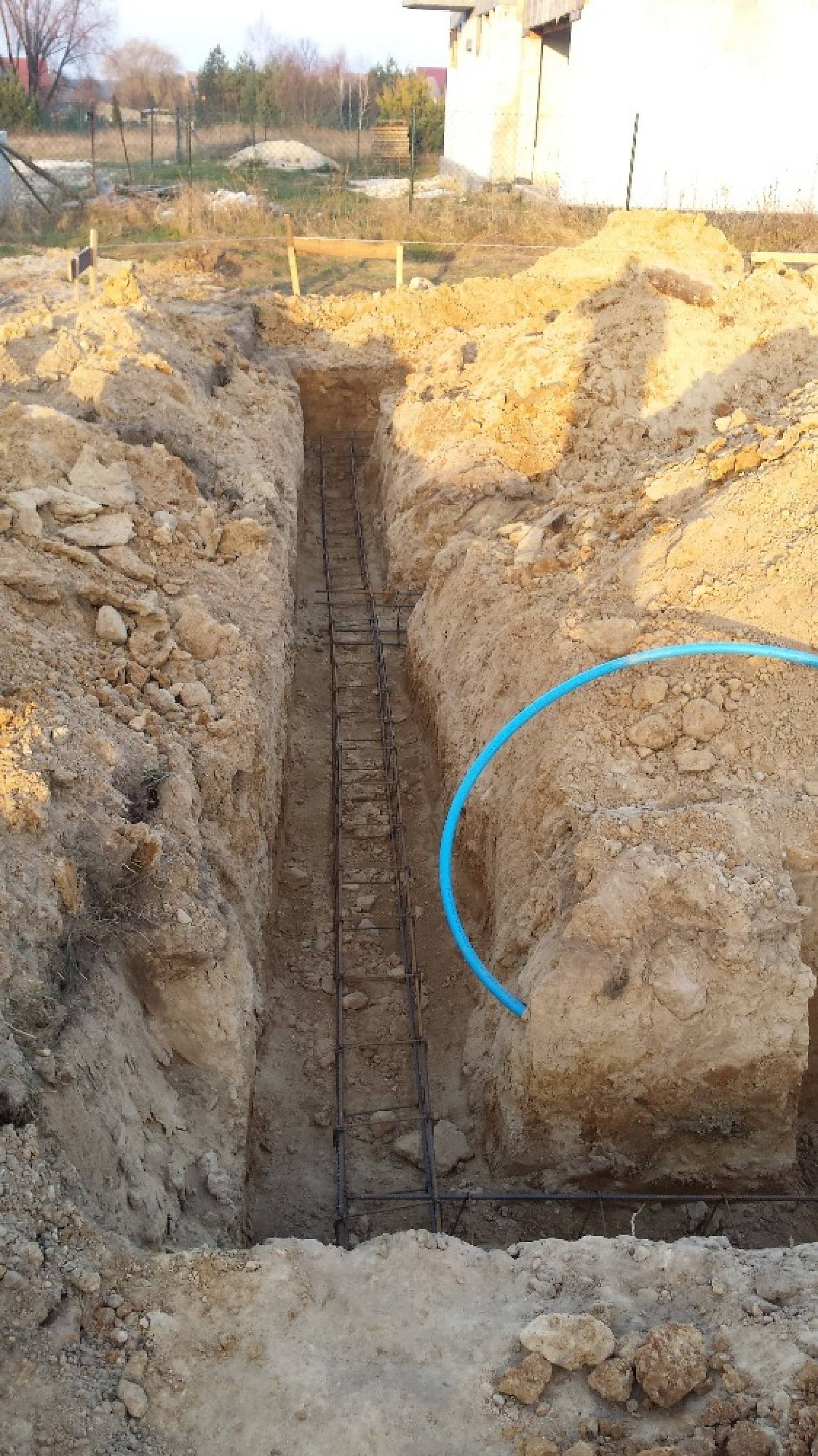 Budowa Mateusza i Karoliny