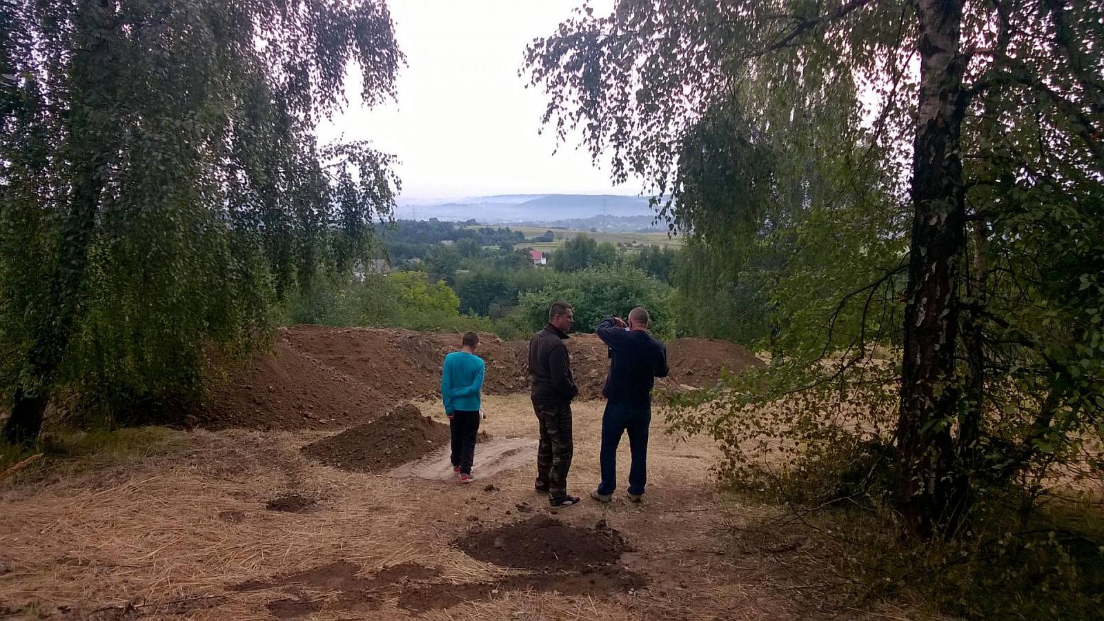 Mały domek na szczycie wulkanu