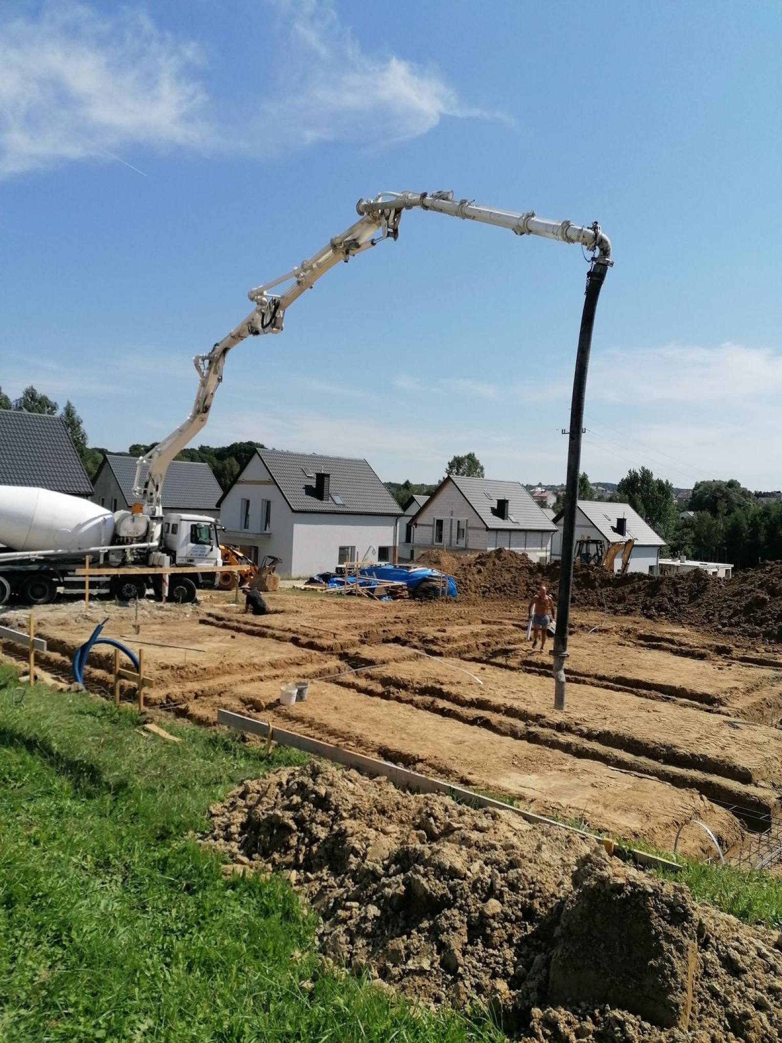 budowa Moniki i Jacka