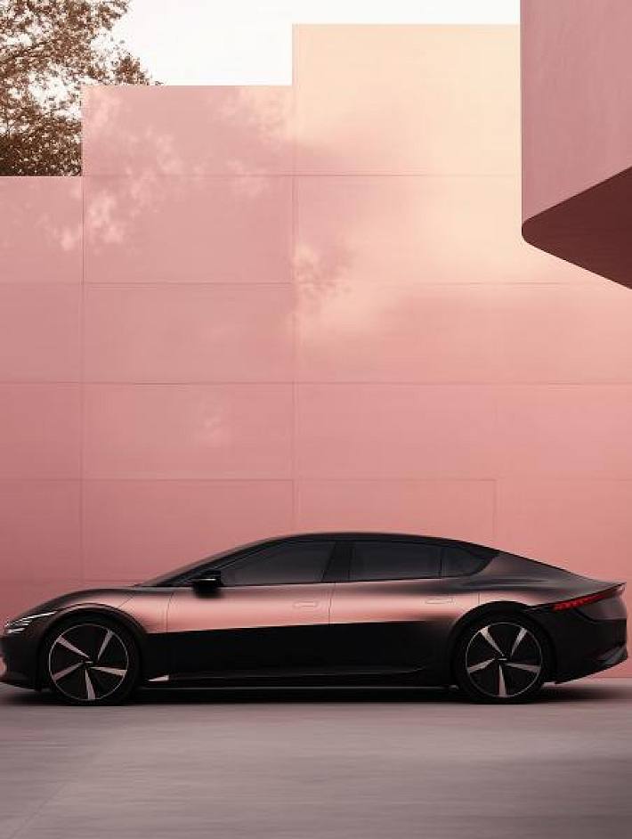 Ładowarka samochodu elektrycznego przy domu – jaki projekt, m2, cena?